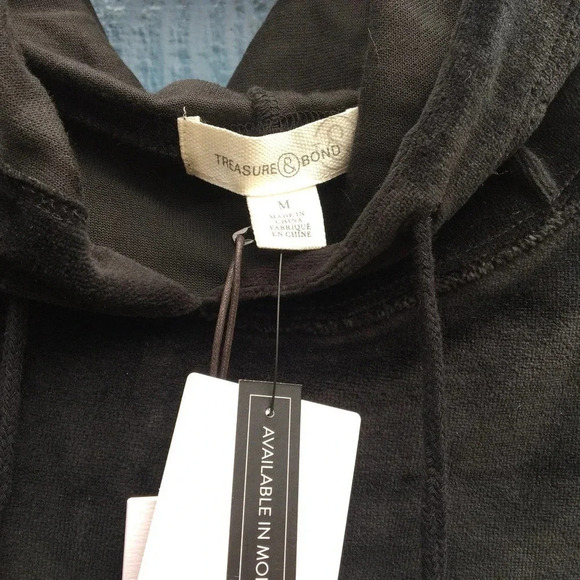 NEW Treasure & Bond Women's Size Medium Black Velour Treatment Hoodie Jacket - Picture 4 of 6